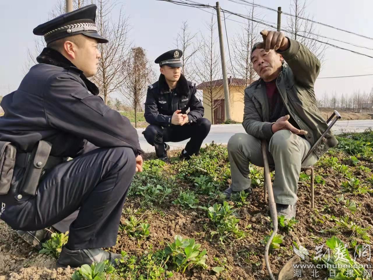 深入了解轄區(qū)治安狀況，查找風(fēng)險隱患，排查化解矛盾糾紛.jpg.jpg