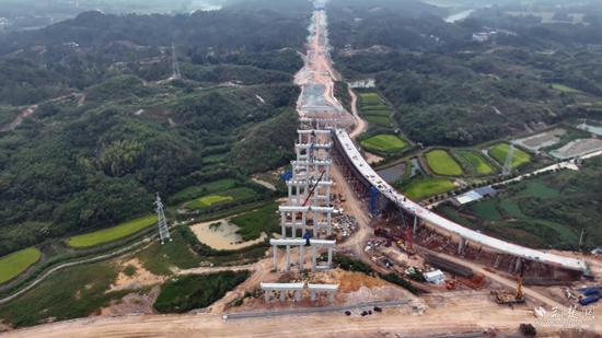 通修 全景.jpg